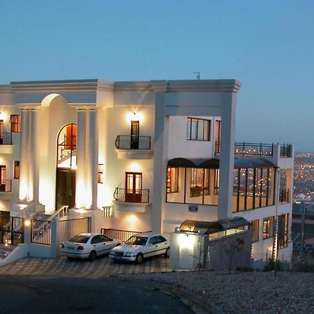 Keret Accommodation Bellville Zewnętrze zdjęcie