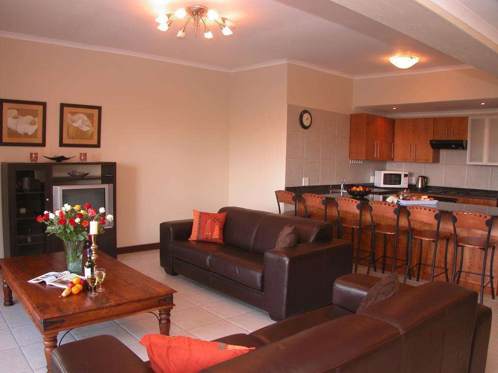 Keret Accommodation Bellville Zewnętrze zdjęcie