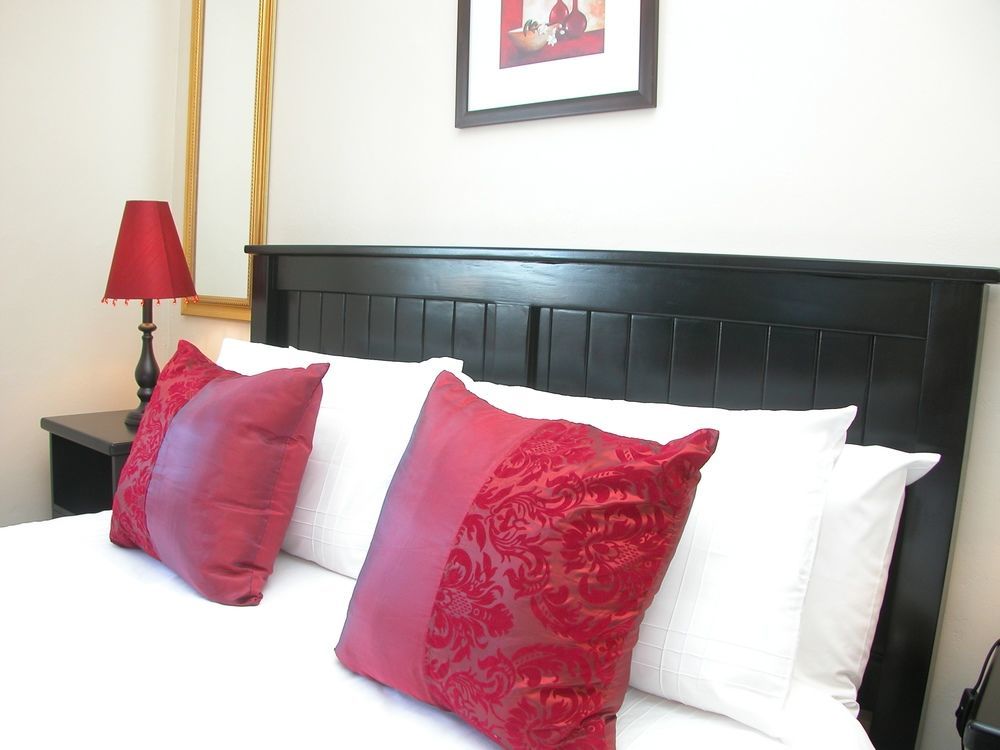 Keret Accommodation Bellville Zewnętrze zdjęcie
