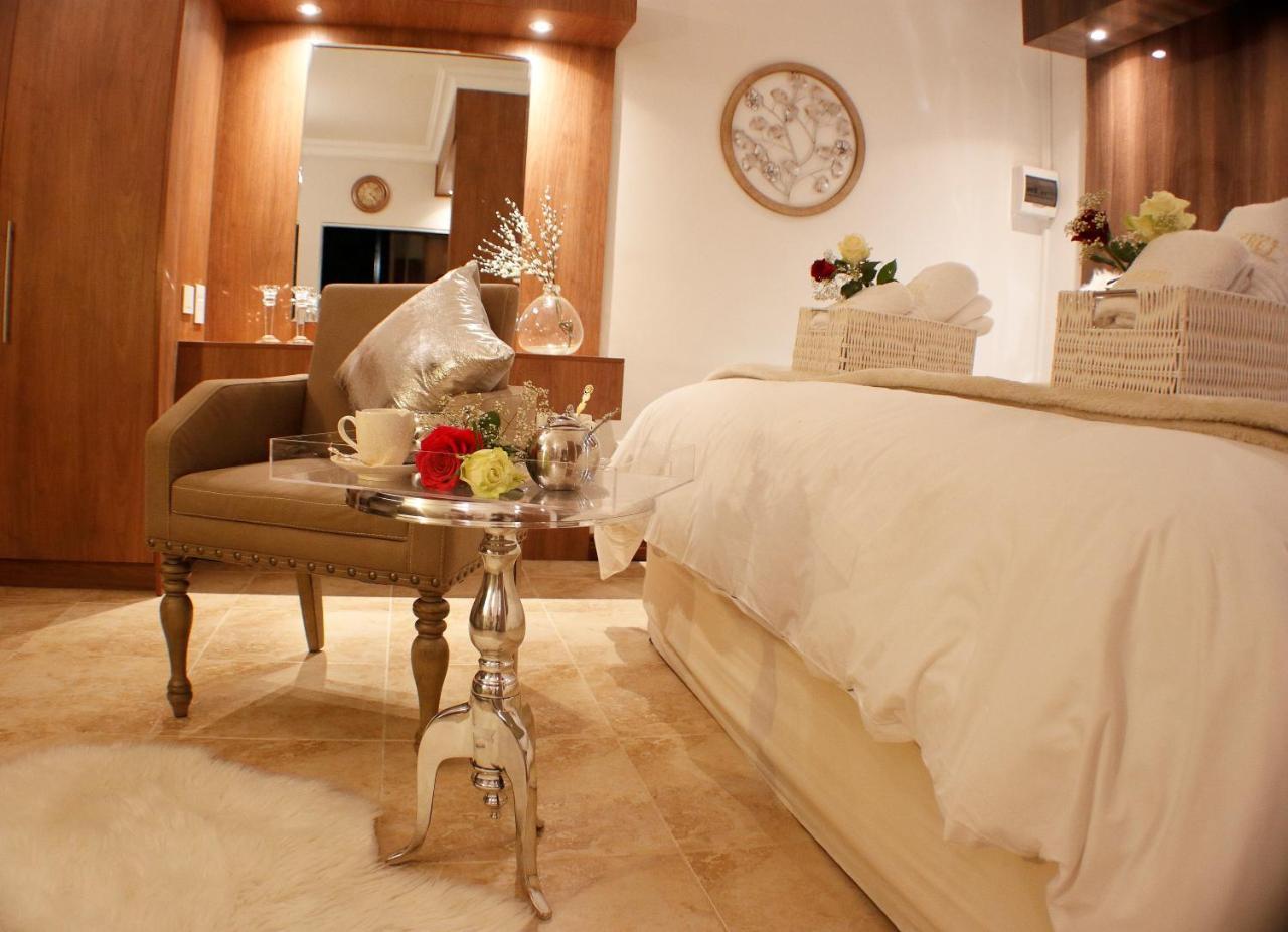 Keret Accommodation Bellville Zewnętrze zdjęcie